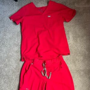 Figs Scrub Set Top & Joggers Size Mediums-Bright Red color RARE-SET